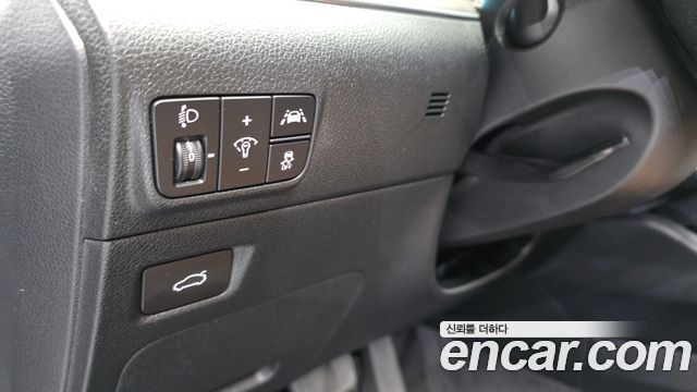 Kia K5 2021 — photo 17