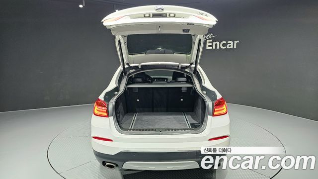 BMW X4 2017 — photo 20