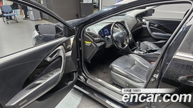 Hyundai Grandeur 2012 — photo 10