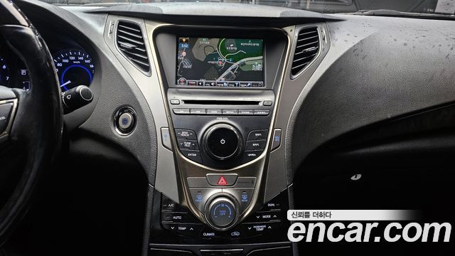 Hyundai Grandeur 2012 — photo 16
