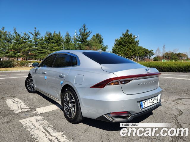 Hyundai Grandeur 2022 — photo 2