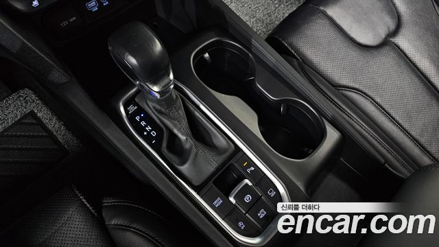 Hyundai Santafe 2020 — photo 9