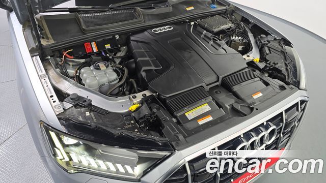 Audi Q7 2021 — photo 6