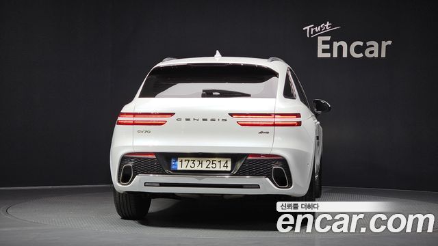 Genesis GV70 2024 — photo 4