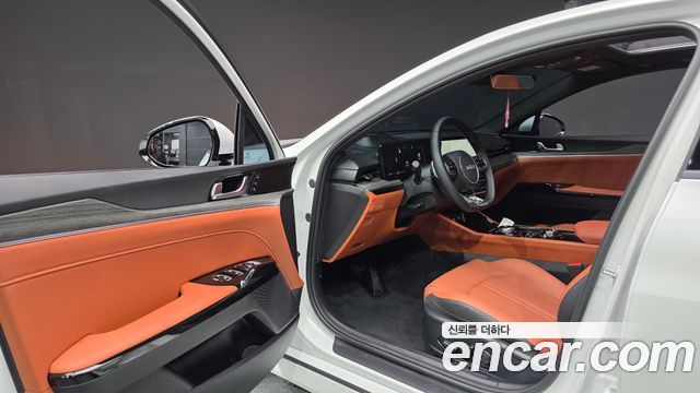 Kia K5 2026 — photo 10