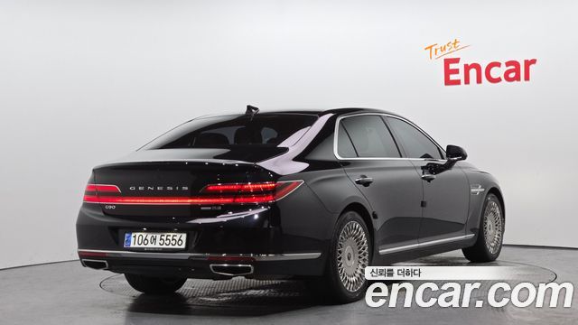 Genesis G90 2019 — photo 2