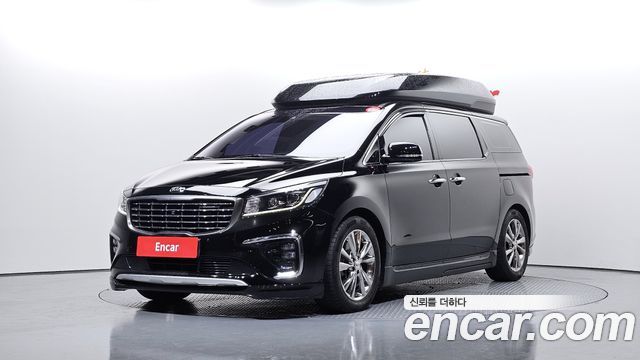 Kia Canival 2019 — photo 1
