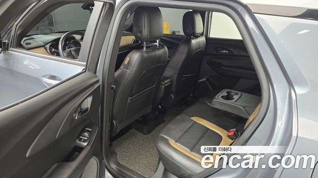 Chevrolet Korea Trailblazer 2021 — photo 11