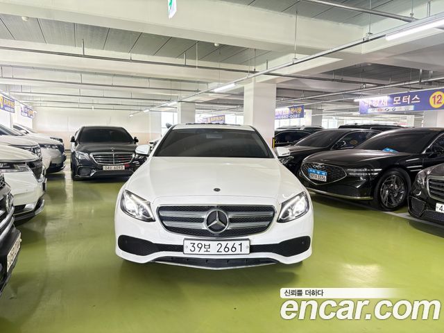 Mercedes-Benz E-Class 2019 — photo 3