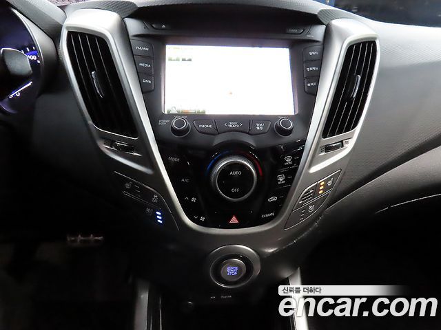 Hyundai Veloster 2015 — photo 13