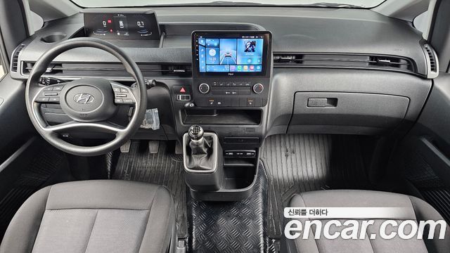 Hyundai Staria 2024 — photo 7