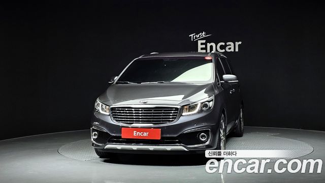 Kia Canival 2016 — photo 3