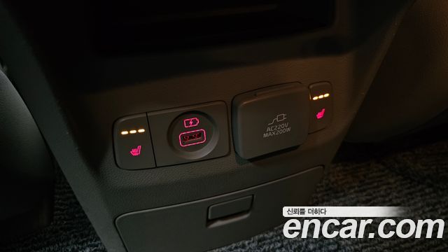 Kia Canival 2016 — photo 19