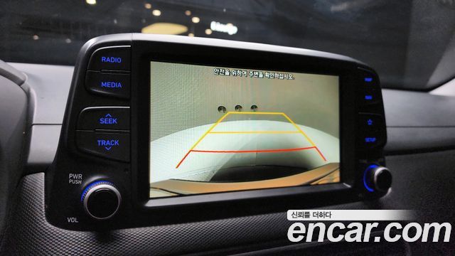 Hyundai Kona 2018 — photo 15