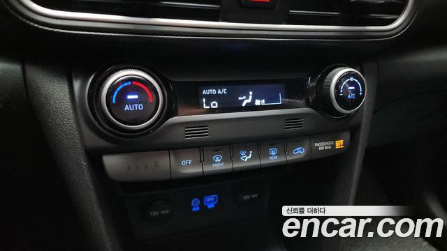 Hyundai Kona 2018 — photo 16