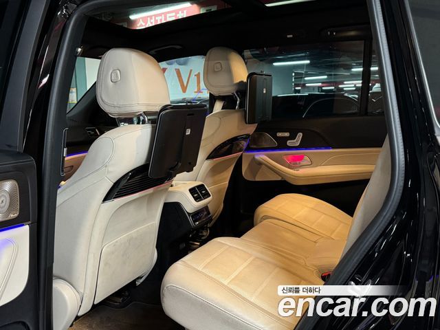 Mercedes-Benz GLS-Class 2022 — photo 11