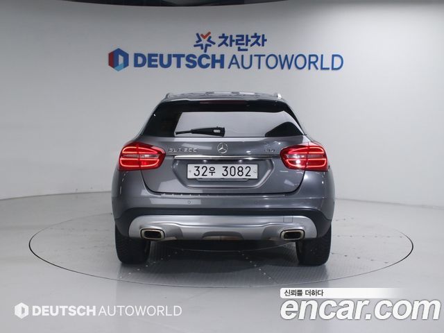Mercedes-Benz GLA-Class 2015 — photo 4