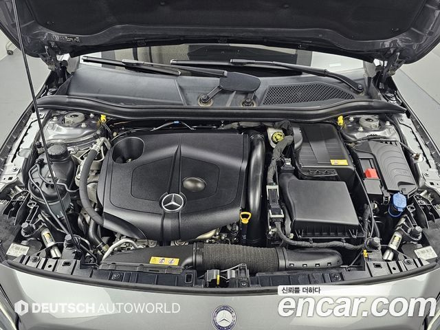 Mercedes-Benz GLA-Class 2015 — photo 6