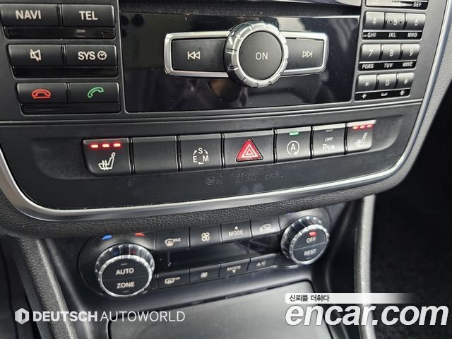 Mercedes-Benz GLA-Class 2015 — photo 17
