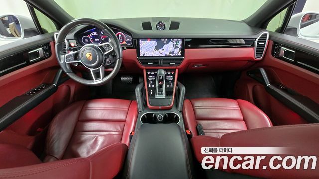 Porsche Cayenne 2020 — photo 8