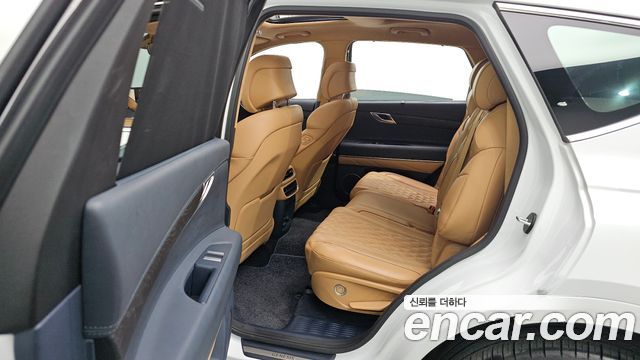 Genesis GV80 2020 — photo 19
