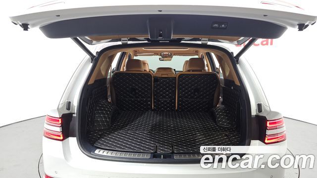 Genesis GV80 2020 — photo 20