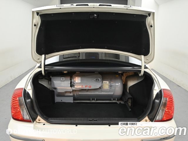 Hyundai Grandeur 2005 — photo 19