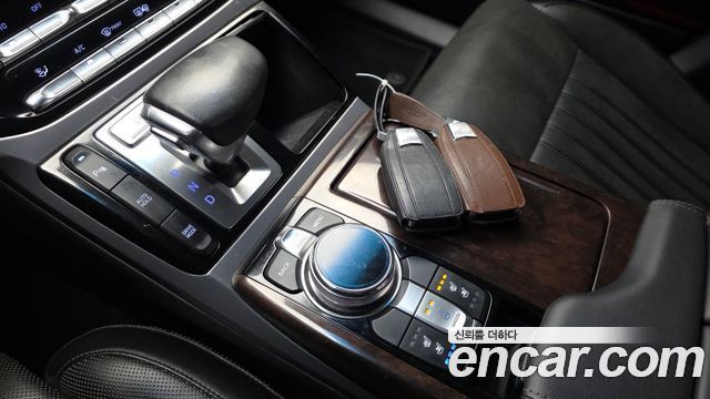 Genesis EQ900 2016 — photo 9