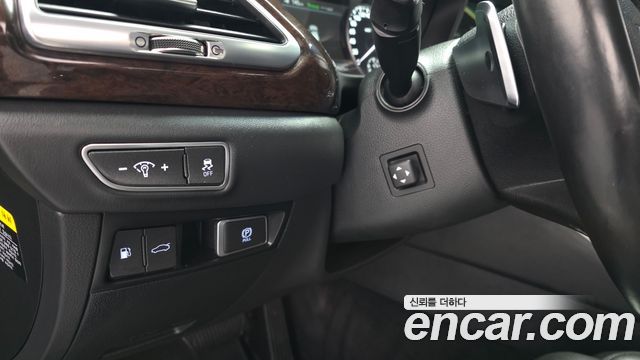 Genesis EQ900 2016 — photo 17