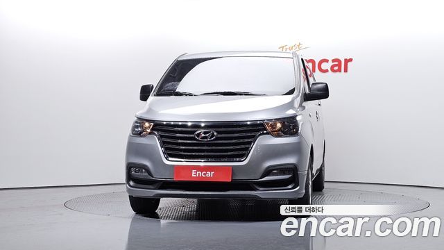 Hyundai Starex 2019 — photo 3