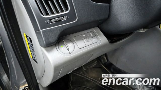 Hyundai Starex 2019 — photo 17