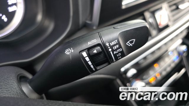 Hyundai Grandeur 2018 — photo 15