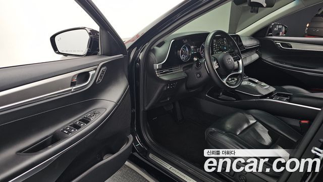 Hyundai Grandeur 2022 — photo 11
