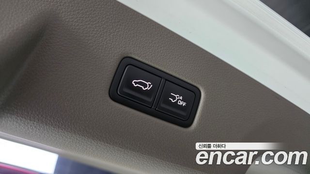 Kia Canival 2021 — photo 20
