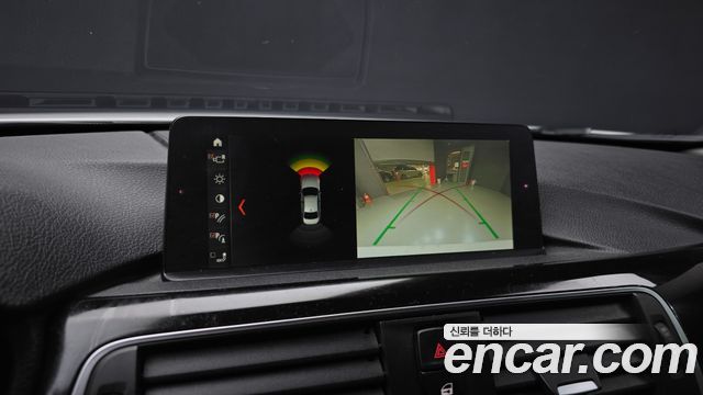 BMW 3-Series 2018 — photo 15
