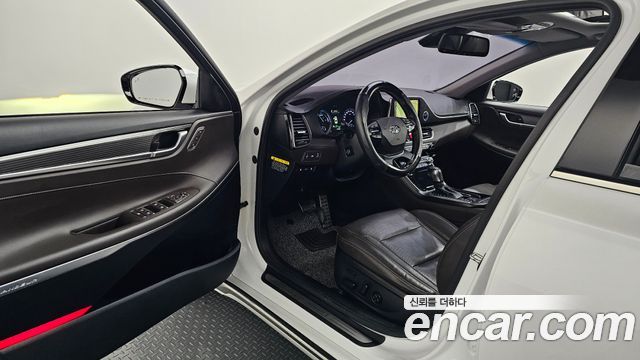 Hyundai Grandeur 2018 — photo 10