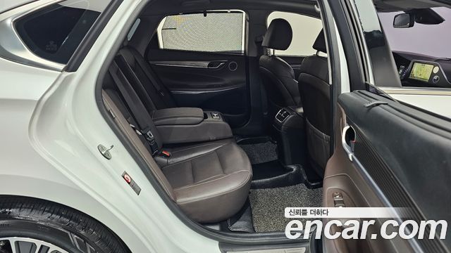 Hyundai Grandeur 2018 — photo 12