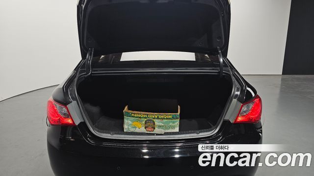 Hyundai Sonata 2012 — photo 20