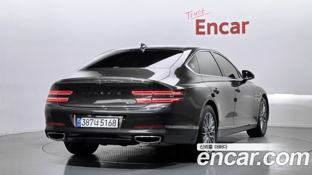 Genesis G80 2022 — photo 2