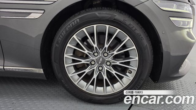 Genesis G80 2022 — photo 5