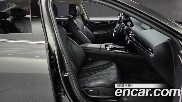 Genesis G80 2022 — photo 10