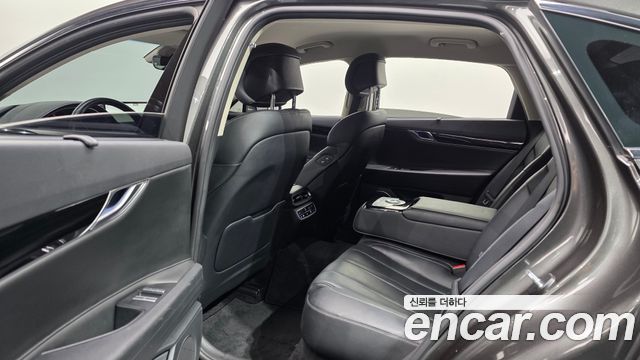 Genesis G80 2022 — photo 12