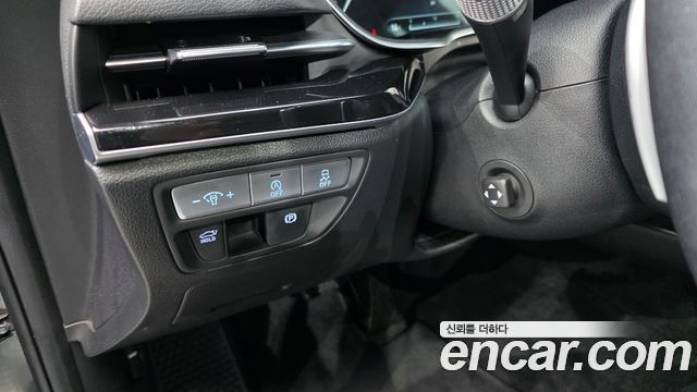 Genesis G80 2022 — photo 15