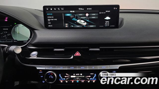 Genesis G80 2022 — photo 18