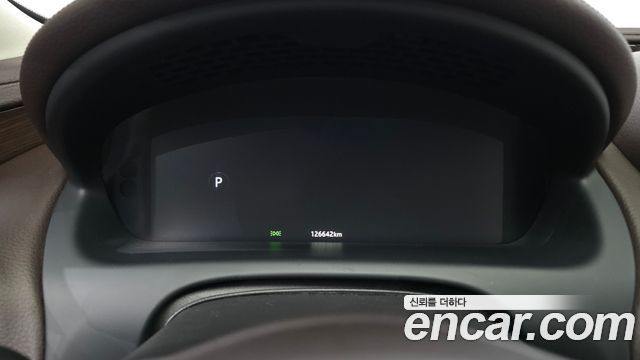 Jaguar XJ 2016 — photo 8