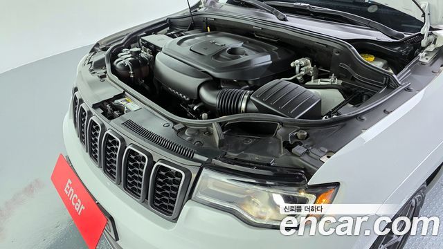 Jeep Cherokee 2020 — photo 6