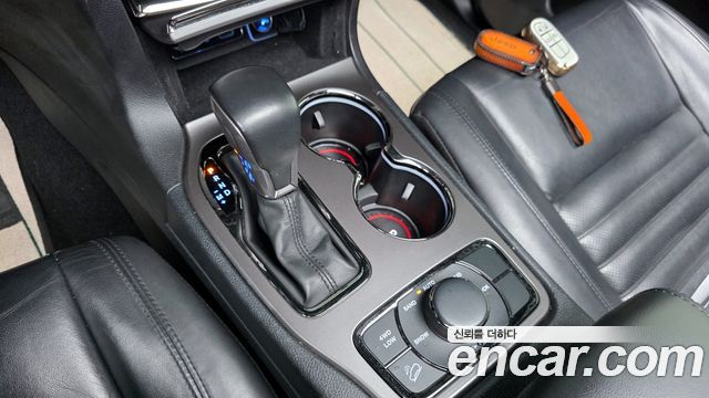 Jeep Cherokee 2020 — photo 9