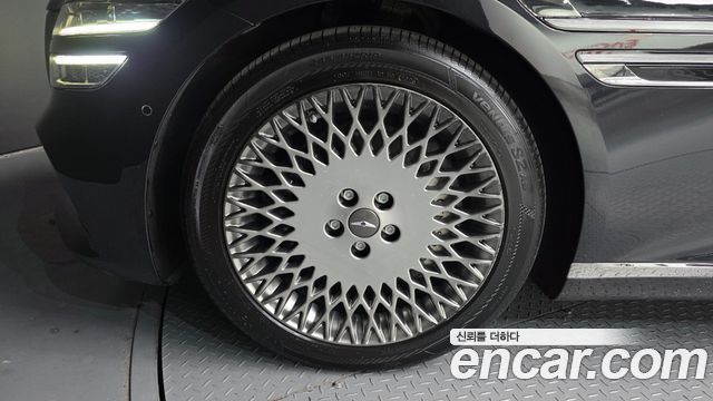 Genesis G80 2022 — photo 5