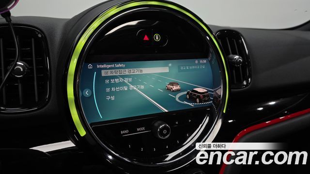 Mini Countryman 2023 — photo 18