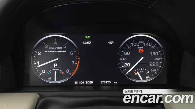 Land Rover Range Rover 2010 — photo 8